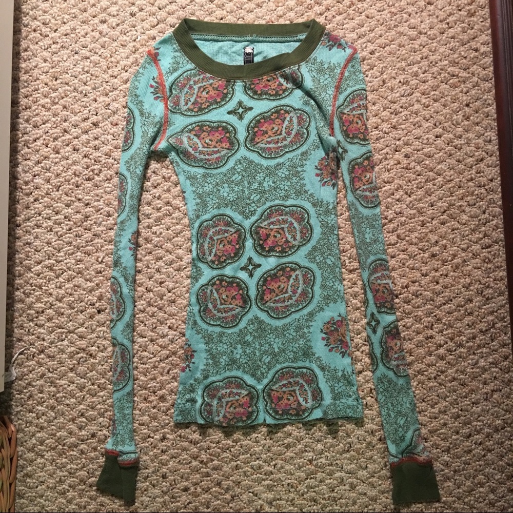 Free People printed long sleeve thermal S